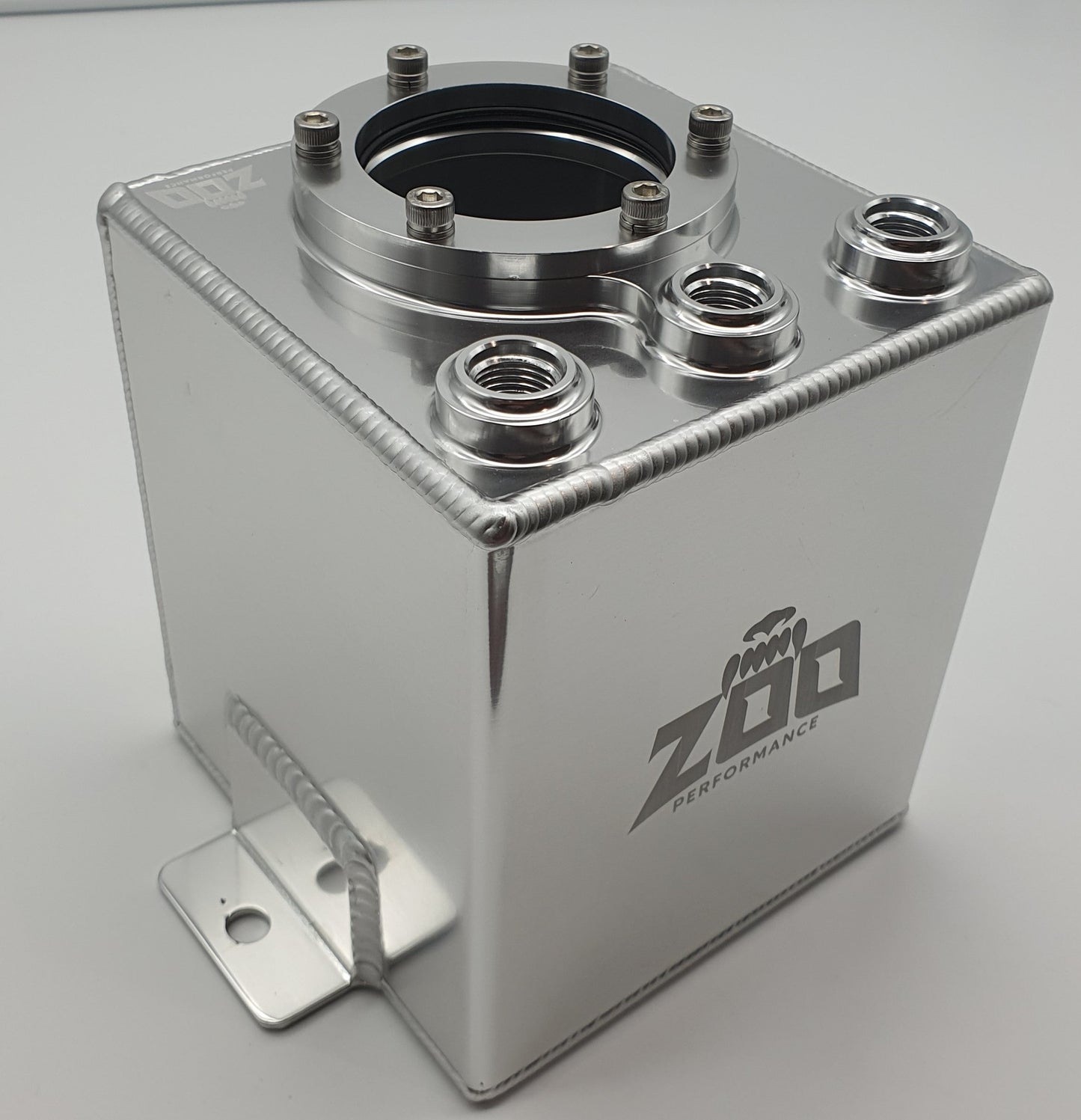 2.3 LITRE SQUARE MODEL SINGLE INTERNAL PUMP SURGE TANK